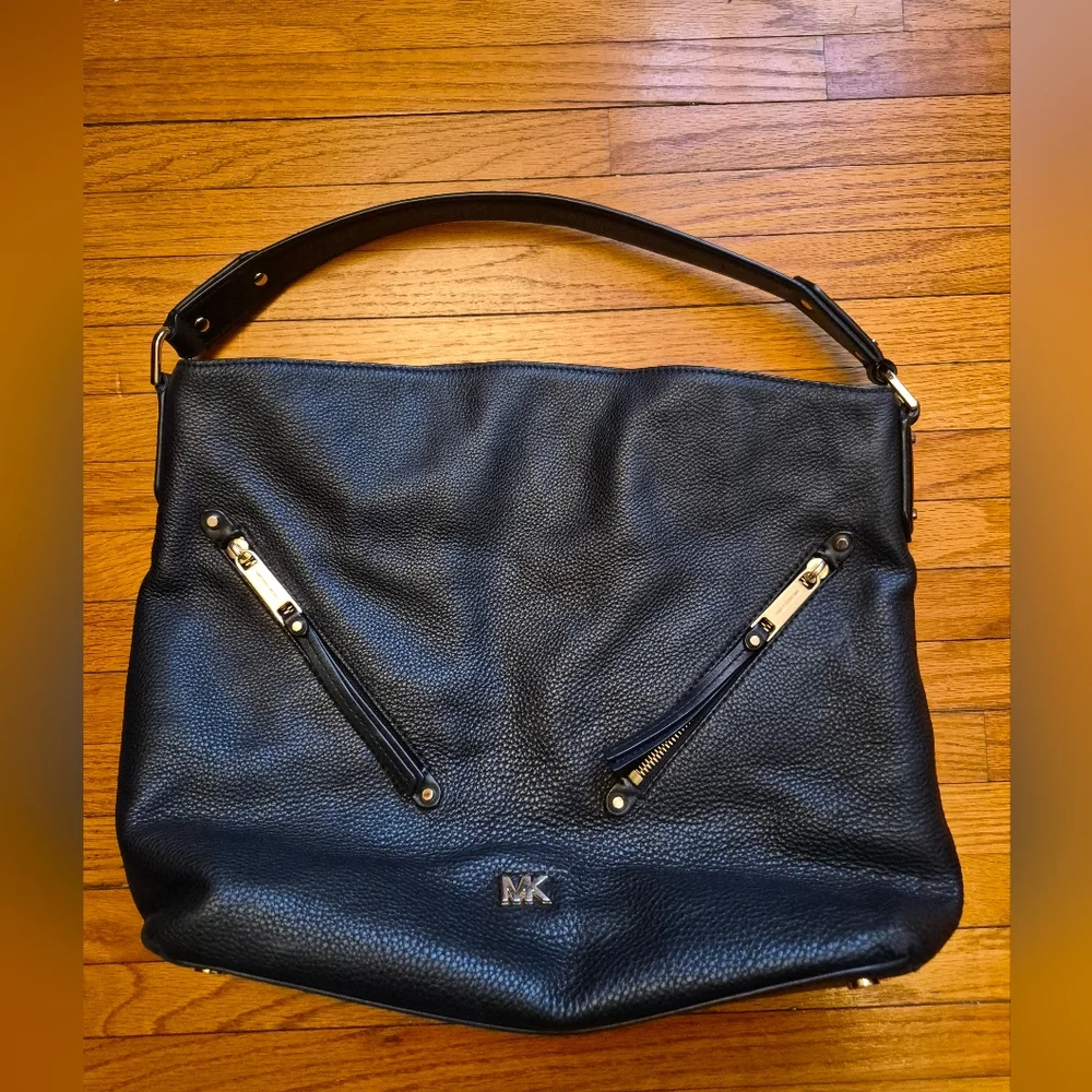 Michael Kors Evie Black Pebbled Leather Hobo Bag